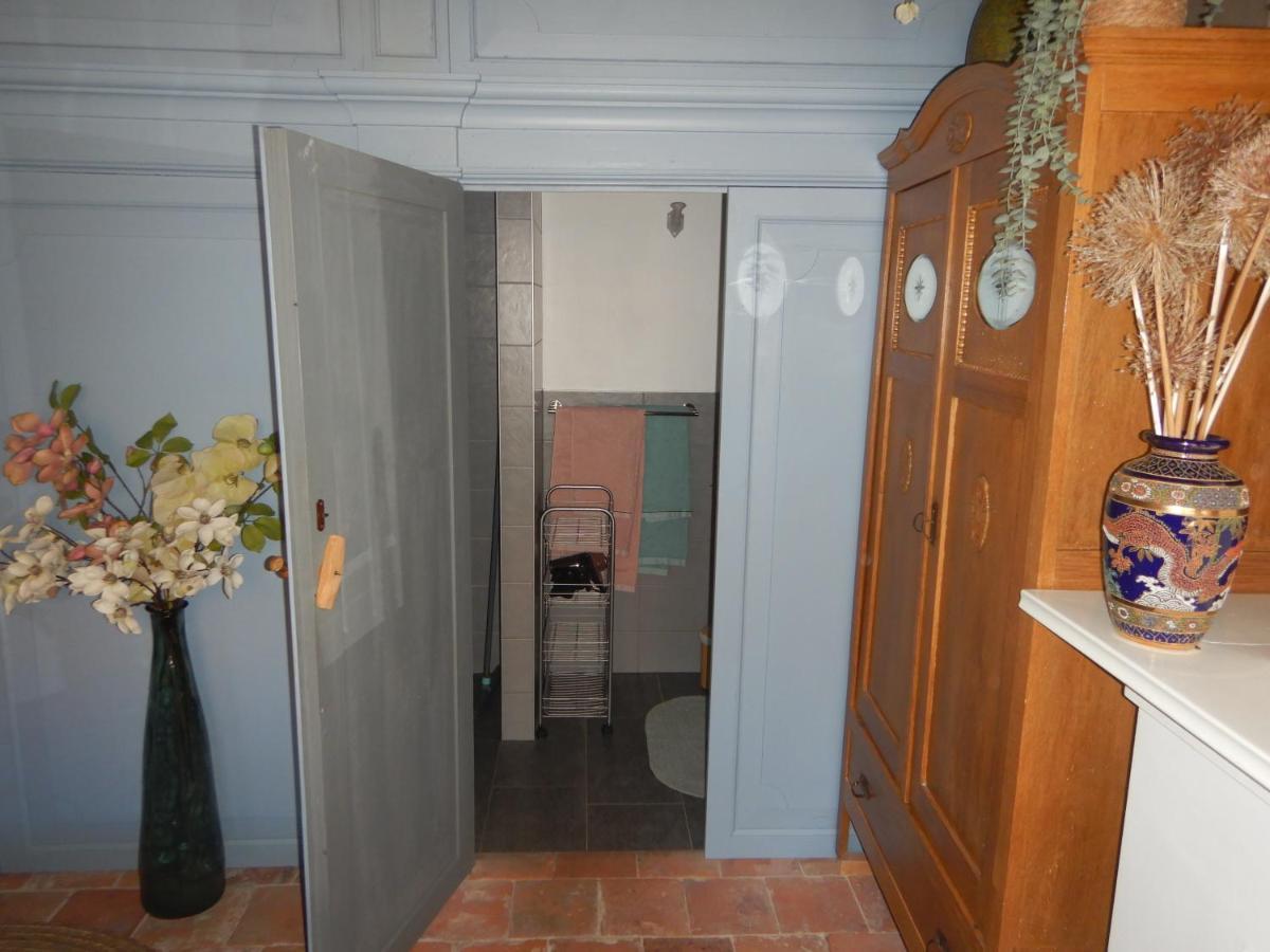 ויר Monumentaal Huisje Bed & Meer מראה חיצוני תמונה